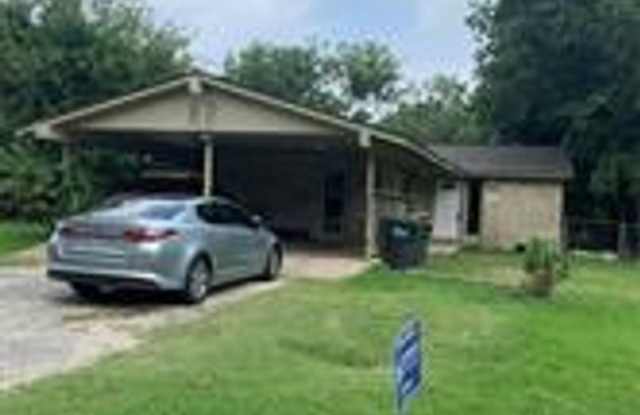 Charming 2BR/1BA in Kyle – Great Location & Move-In Ready! Gallery 1