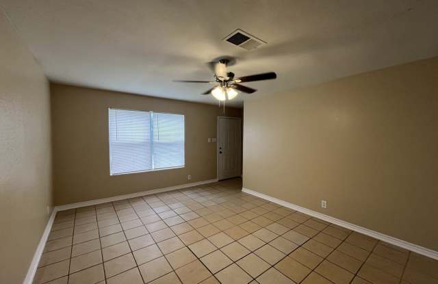 3638 Candlehead Lane Gallery 4