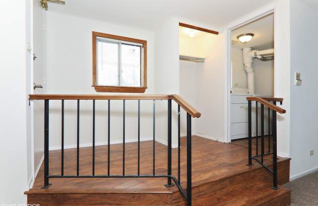 337 Springlake Lane Gallery 2