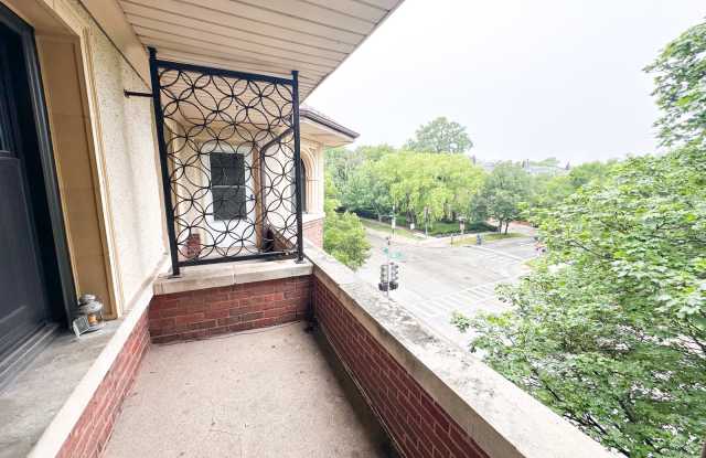 1703 Ridge Avenue Gallery 2