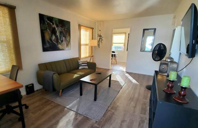 3746 Herman Avenue photos photos