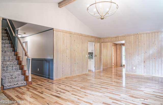 119 Cliff Court Gallery 4