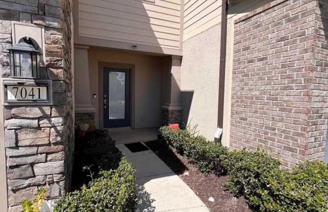 7041 BERRYBROOK Drive Gallery 2