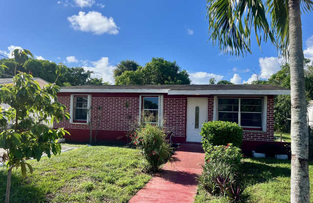 725 W 9th Street photos photos 725 W 9th Street photos photos