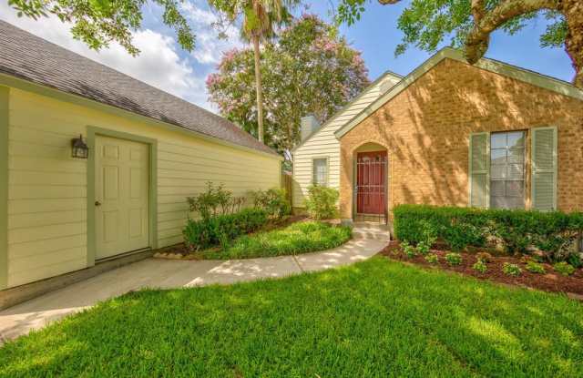 16806 Doverwood Way Gallery 2