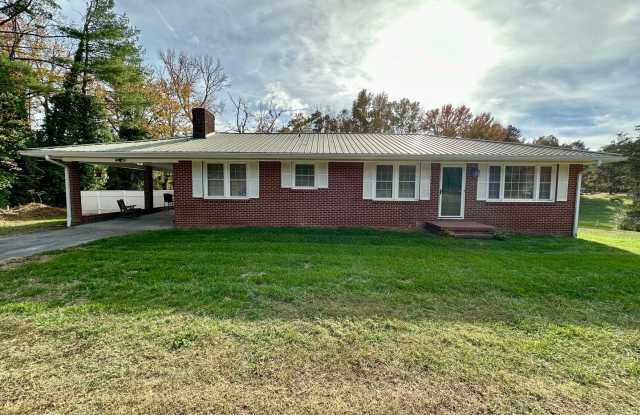 Unlock the Door to The Perfect Rental photos photos