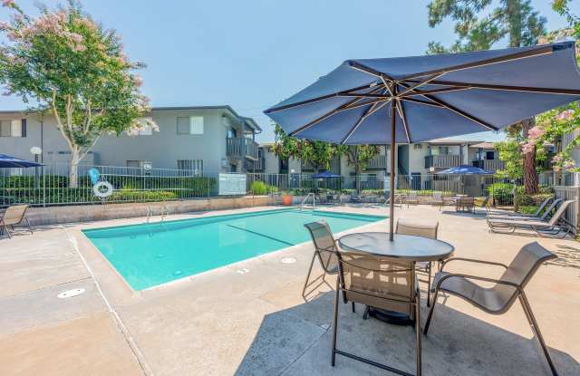Five Coves Apartment Homes Gallery 3