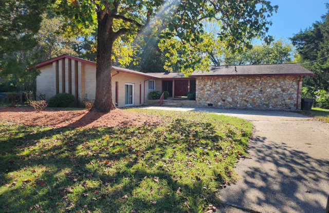 11 Towler Drive Gallery 2
