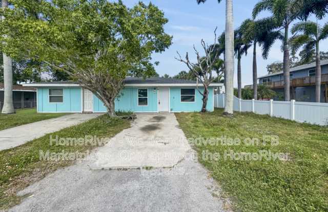 4518 102nd St W photos photos