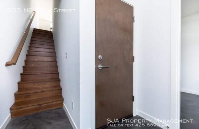 805 NE 66th Street Gallery 4