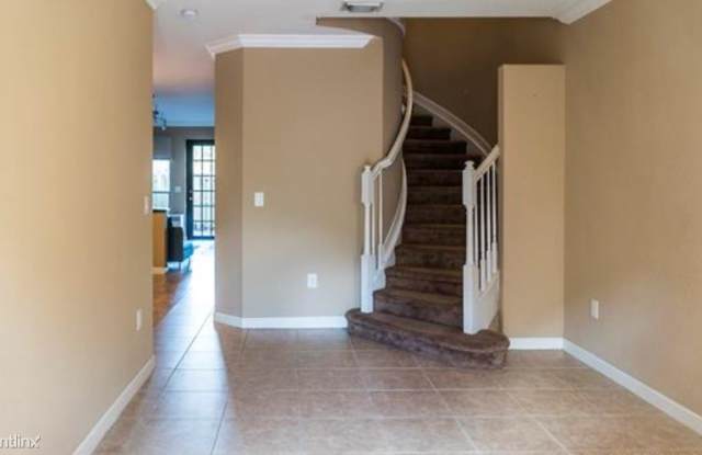 10265 NW 32nd Ter # A Gallery 2