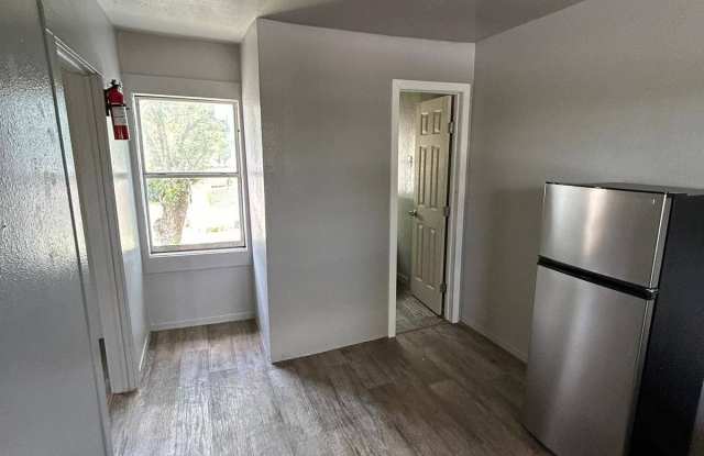 613  N Eye St. photos photos