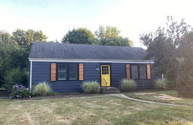 375 Tuckers Lane photos photos
