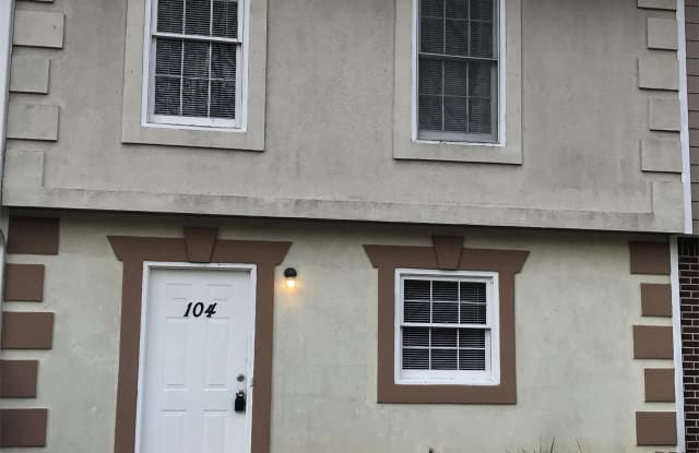 104 Hampton Square Drive - 104 Hampton Square Drive, Lawrenceville, GA 30046