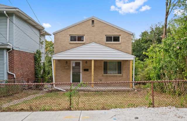 309 Sebring Avenue - 309 Sebring Avenue, Pittsburgh, PA 15216