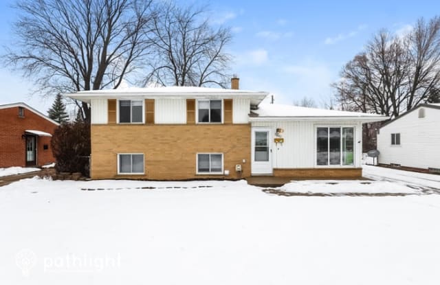 33642 Newport Drive - 33642 Newport Drive, Sterling Heights, MI 48310