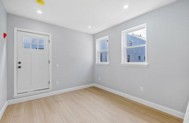 617 South 8th Street - 2 Gallery 3