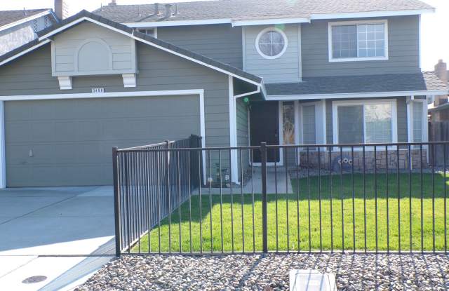 North Modesto Near Mall  Freeway photos photos