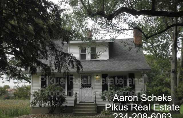 12777 Market Avenue North photos photos