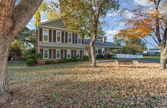 7804 Strathdon Court - 7804 Strathdon Court, Hayfield, VA 22315