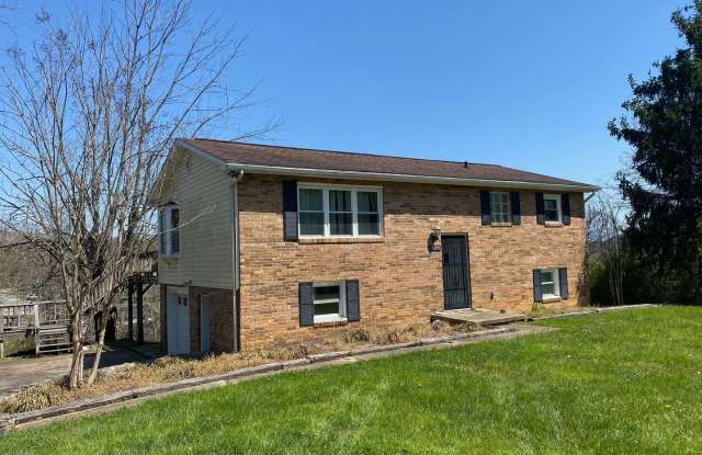 4 bedroom home in Chuckey TN photos photos