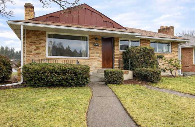 2903 W Princeton Ave Spokane, WA 99205 - NuKey Realty  Property Management LLC photos photos