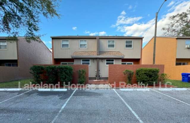 945 Castle Way photos photos