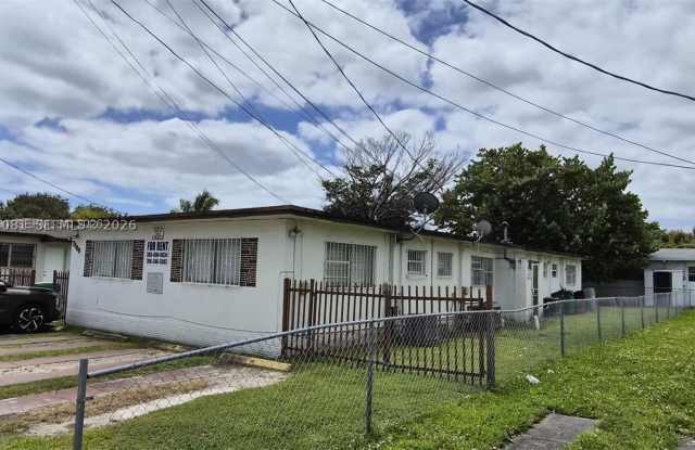 3180 NW 19th Ave photos photos