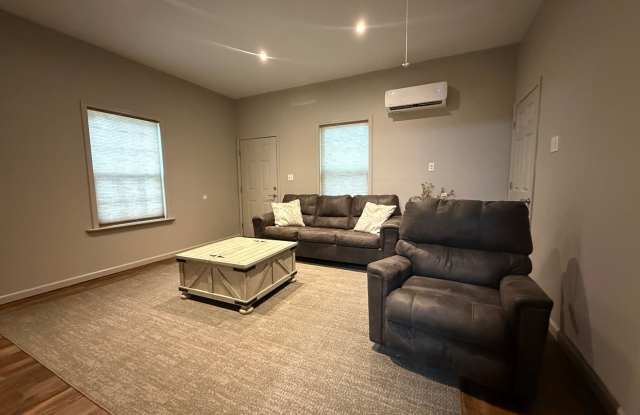 2 Bedrooms, 1 Bathroom - Home in Cedar Bluff! FULLY FURNISHED, INCLUDING UTILITIES photos photos