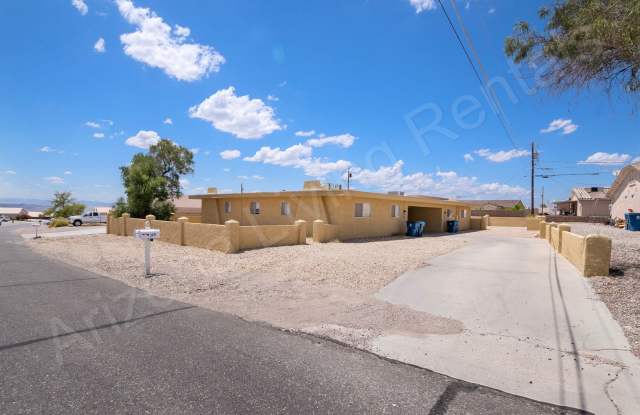 LARGE 3 BEDROOM DUPLEX photos photos