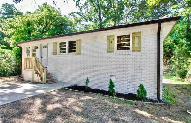 2538 Bellview Avenue NW Gallery 2