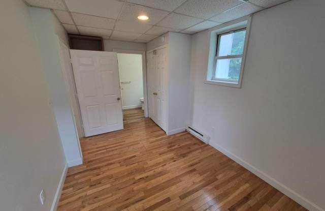 412 NEW ROAD Gallery 2