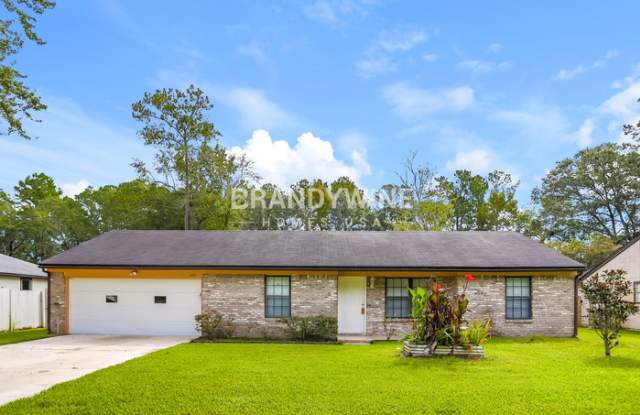 1621 Twin Oak Drive East photos photos