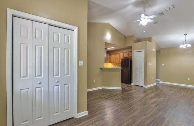 1673 Quazar Road Gallery 4