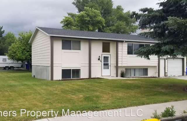 378 W 3rd S - 378 West 3rd South, Rexburg, ID 83440