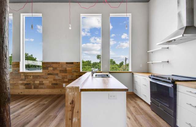 The Lofts Gallery 4