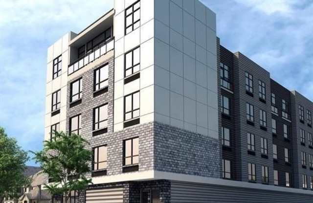 43-45 West 32nd St - 43-45 West 32nd Street, Bayonne, NJ 07002