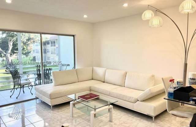 5051 W Oakland Park Blvd photos photos 5051 W Oakland Park Blvd photos photos