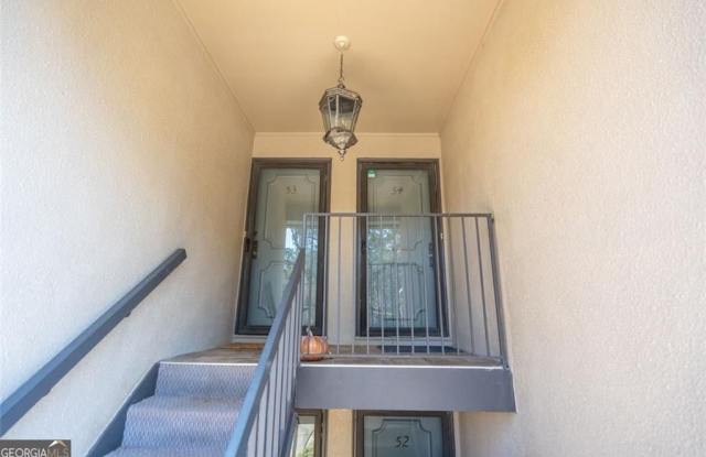 54 Monet Court NW Gallery 3