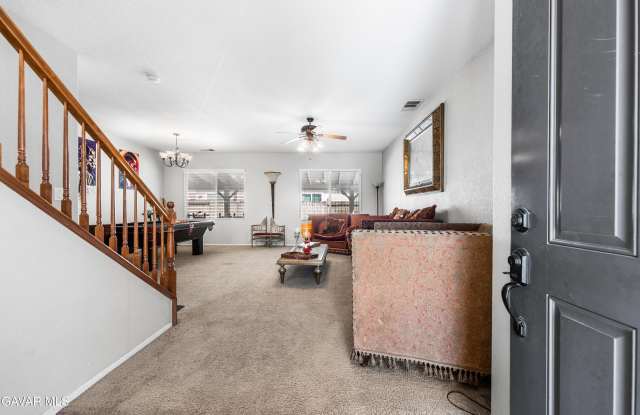 3025 Summer Breeze Avenue Gallery 2