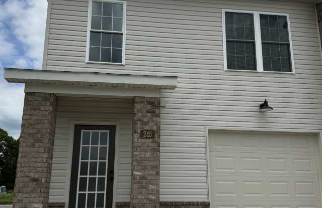 245 Pinehurst Drive - 245 Gallery 2