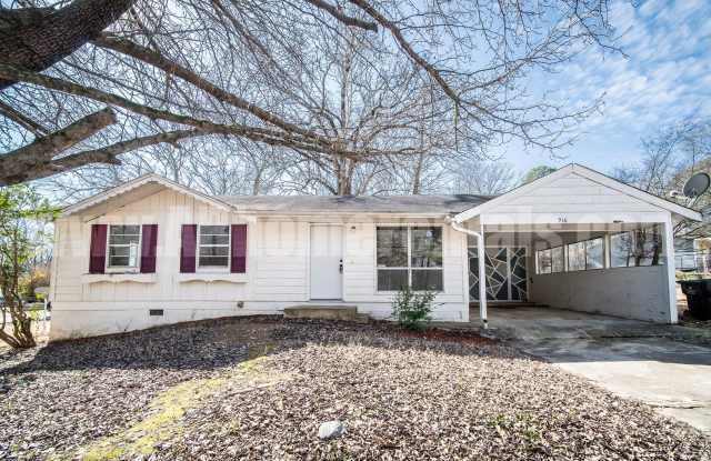 Cozy home on corner lot! photos photos Cozy home on corner lot! photos photos