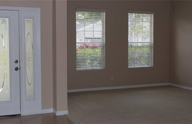 2552 HOBBLEBRUSH Drive Gallery 2