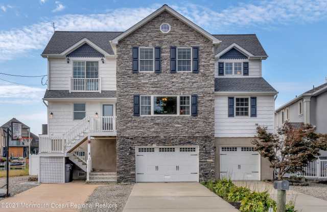 43 Woodhaven Road photos photos