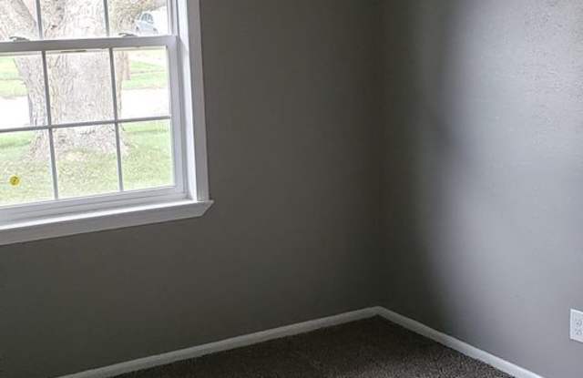 Charming 3 Bedroom, 1 Bathroom Home in Kokomo, IN Gallery 4
