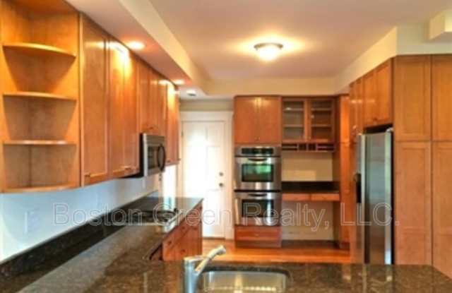 19 Upland Park photos photos