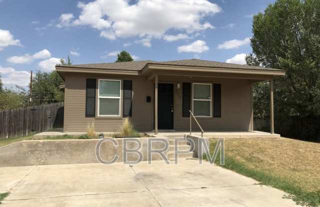 2511 Louisville Avenue photos photos