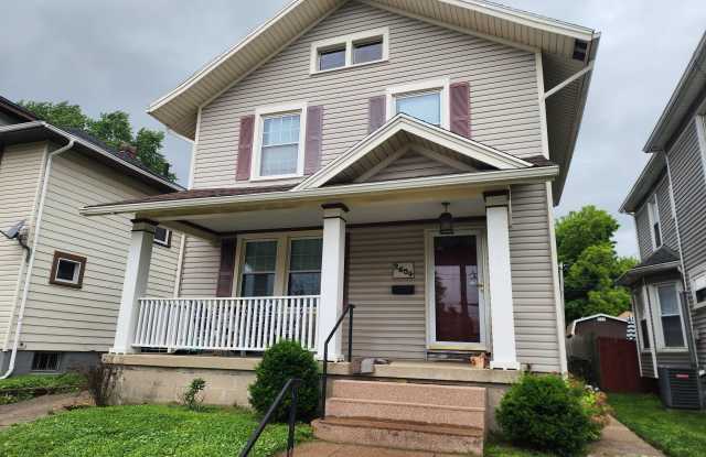 2604 Wayne Ave photos photos