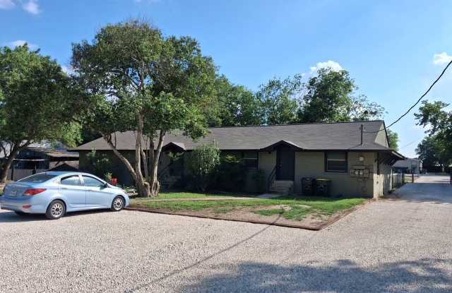 10515 Hillbrook Gallery 3