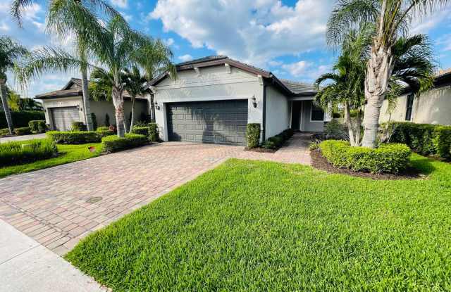 Elegant 2-Bed, 2-Bath Home for Rent in the Heart of Fort Myers! - 10900 Glenhurst Street, Fort Myers, FL 33913 Elegant 2-Bed, 2-Bath Home for Rent in the Heart of Fort Myers! - 10900 Glenhurst Street, Fort Myers, FL 33913